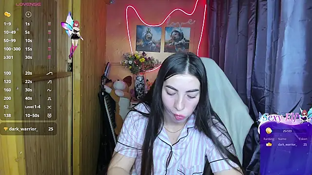 Snapshot of Fiery_Brunette_ chatting on January 2025 06:58:02 AM Fiery Brunette  online show from January 2025 06:58:02 AM