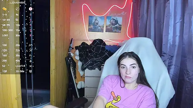 Snapshot of Fiery_Brunette_ chatting on March 2025 02:42:02 PM Fiery Brunette  online show from March 2025 02:42:02 PM