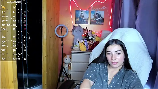 Snapshot of Fiery_Brunette_ chatting on September 2025 09:36:02 AM Fiery Brunette  online show from September 2025 09:36:02 AM