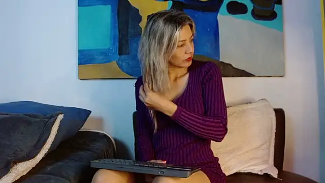 Snapshot of alana_valdiri chatting on February 2025 09:17:01 PM alana valdiri online show from February 2025 09:17:01 PM