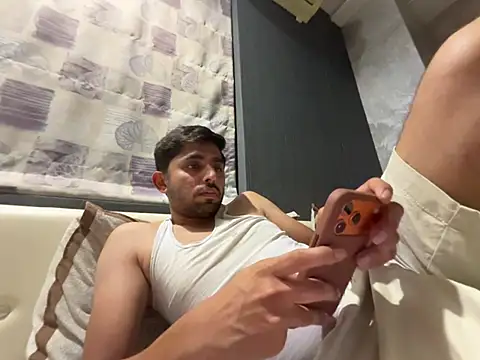 rhuh3991 online show from April 2026 02:55:02 PM