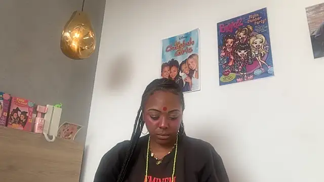 ChocolateCakeQueen online show from June 2026 08:57:02 PM