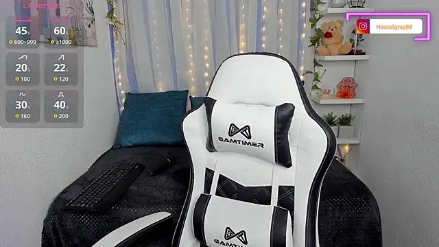 HazzelGray online show from January 2026 02:08:01 PM