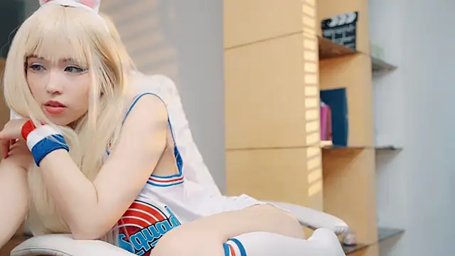 sigmasian online show from December 2024 05:02:01 AM