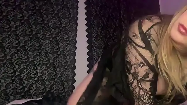 Snapshot of Babydoll13 chatting on February 2026 02:53:01 AM Babydoll13 online show from February 2026 02:53:01 AM