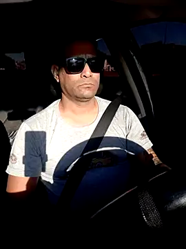 hecwil8 online show from October 2025 11:06:01 AM