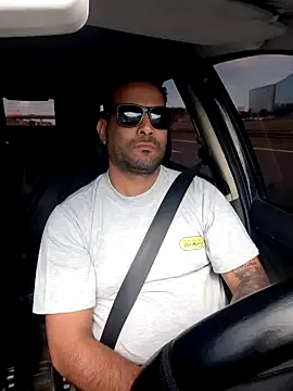 hecwil8 online show from November 2025 12:15:02 PM