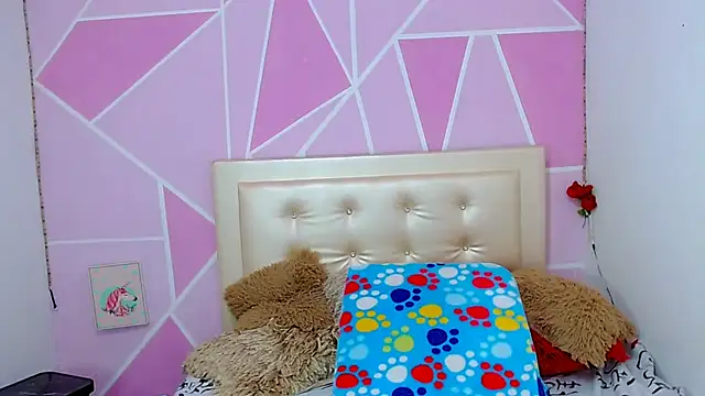 Snapshot of AngeDrty chatting on December 2025 10:15:01 PM AngeDrty online show from December 2025 10:15:01 PM