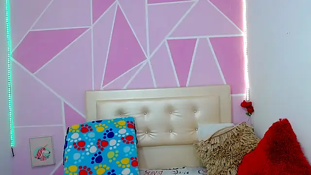 Snapshot of AngeDrty chatting on December 2025 09:55:01 PM AngeDrty online show from December 2025 09:55:01 PM