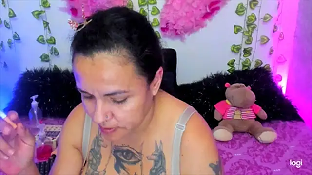 MegamKim online show from November 2025 11:59:02 PM