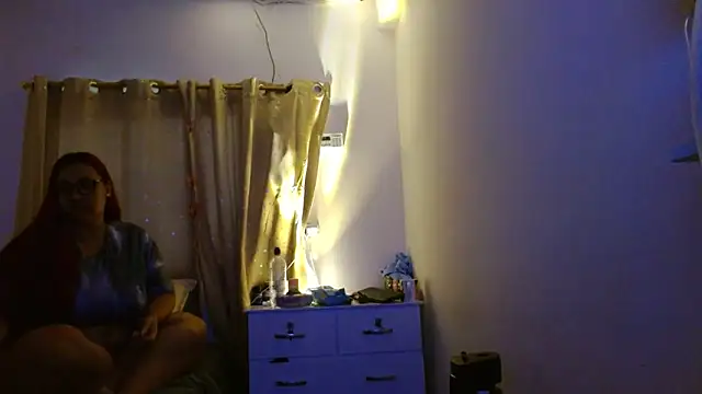 Snapshot of Isabella_Du chatting on June 2026 10:56:02 PM Isabella Du online show from June 2026 10:56:02 PM