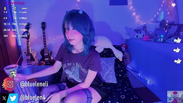 Snapshot of bluelen chatting on February 2025 08:11:01 AM bluelen online show from February 2025 08:11:01 AM