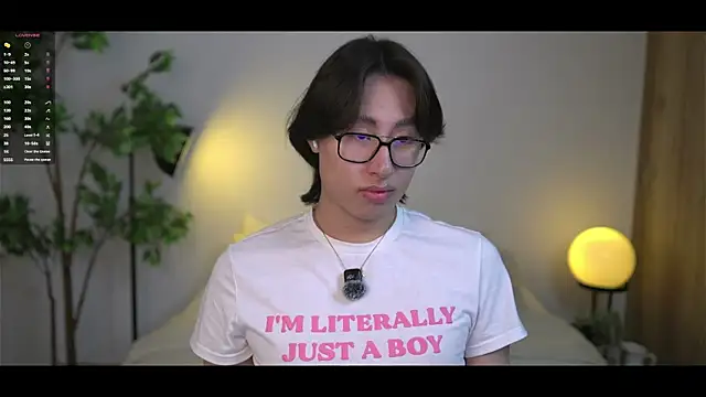 SrLuis18 online show from November 2025 10:21:02 PM