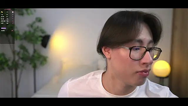 SrLuis18 online show from December 2025 09:53:01 PM