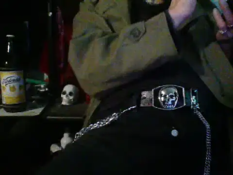 Snapshot of mrdemoncrowly chatting on January 2025 05:20:01 AM mrdemoncrowly online show from January 2025 05:20:01 AM