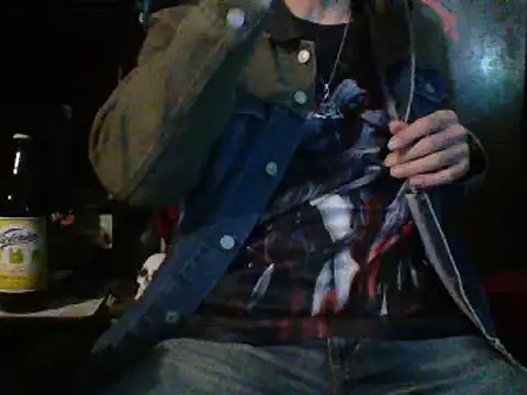 Snapshot of mrdemoncrowly chatting on February 2025 08:20:02 AM mrdemoncrowly online show from February 2025 08:20:02 AM