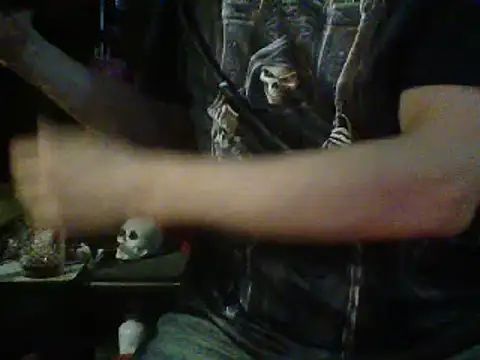 Snapshot of mrdemoncrowly chatting on March 2025 11:51:01 AM mrdemoncrowly online show from March 2025 11:51:01 AM