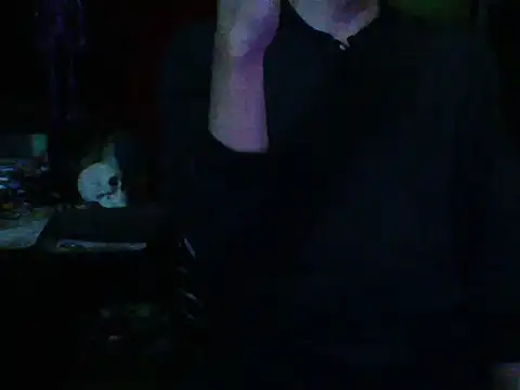 Snapshot of mrdemoncrowly chatting on October 2025 05:10:01 AM mrdemoncrowly online show from October 2025 05:10:01 AM