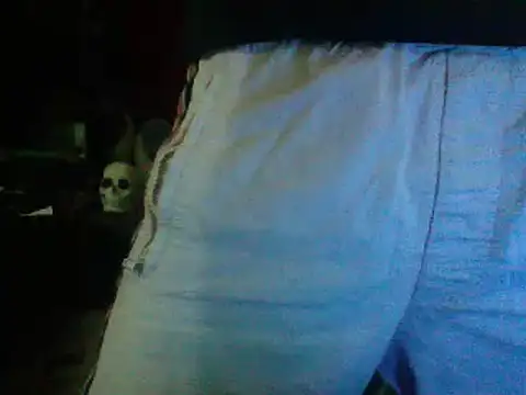 Snapshot of mrdemoncrowly chatting on October 2025 04:38:01 AM mrdemoncrowly online show from October 2025 04:38:01 AM