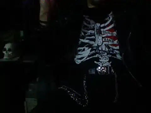 Snapshot of mrdemoncrowly chatting on November 2025 02:47:01 AM mrdemoncrowly online show from November 2025 02:47:01 AM