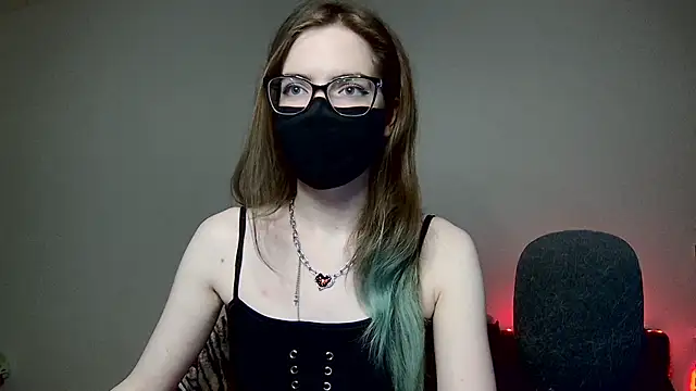 Snapshot of amber_candyfloss chatting on October 2025 12:02:02 AM amber candyfloss online show from October 2025 12:02:02 AM