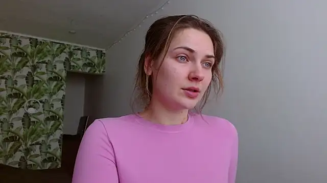 Olivia shine online show from February 2026 07:12:02 AM