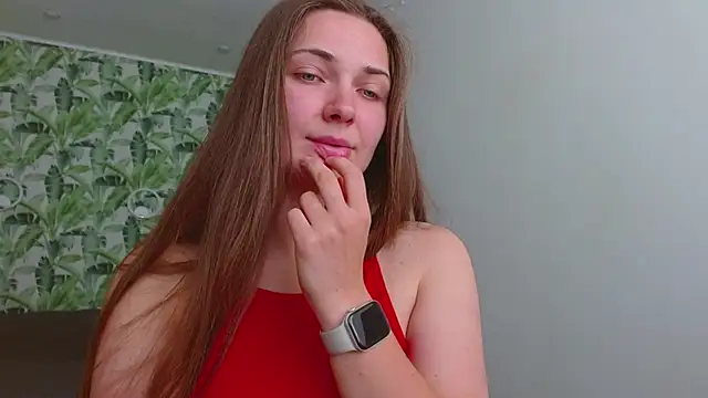 Snapshot of Olivia_shine chatting on June 2026 06:52:02 AM Olivia shine online show from June 2026 06:52:02 AM