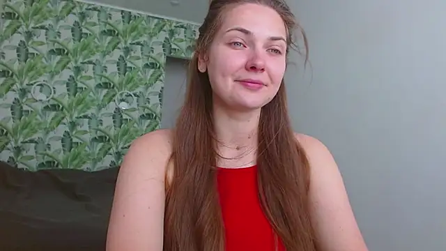Snapshot of Olivia_shine chatting on June 2026 04:26:01 AM Olivia shine online show from June 2026 04:26:01 AM