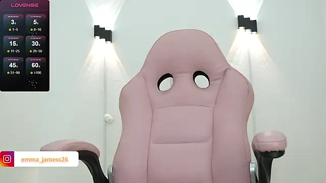 Emma jamess online show from April 2026 03:45:01 AM