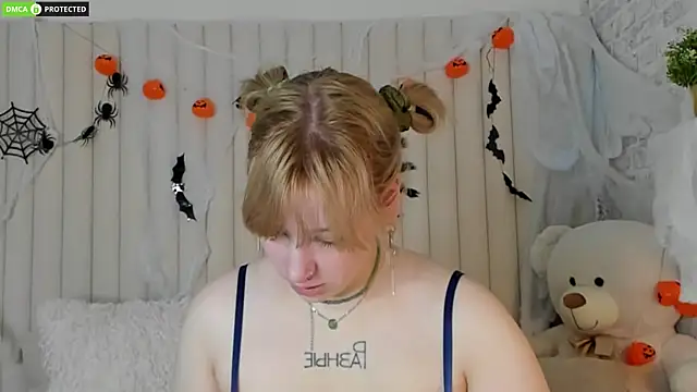 RachelCart online show from October 2025 03:07:01 AM