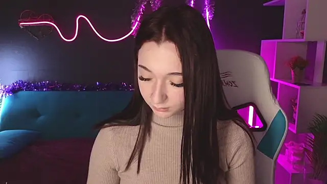 YasmineWest online show from December 2024 12:12:02 PM