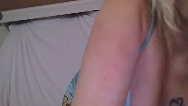 SexxxiLexiiii online show from June 2026 01:00:01 AM