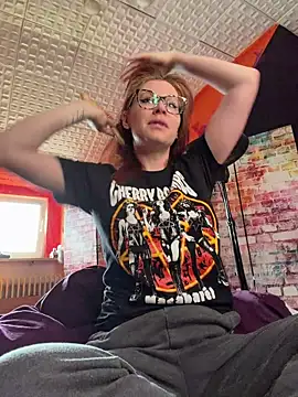 die-EinHORNY-WG online show from May 2026 07:35:02 AM