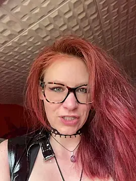 die-EinHORNY-WG online show from June 2026 10:10:01 AM