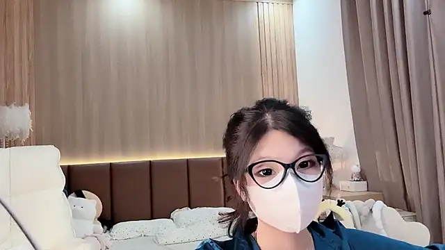 Jennie Spa online show from September 2025 02:21:01 PM