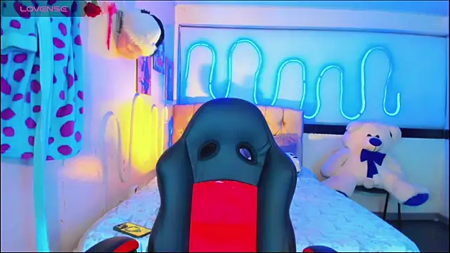 Jessica smith 1 online show from February 2026 11:14:02 AM