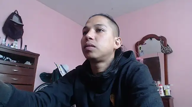 CoreAlejito online show from December 2024 01:05:02 PM