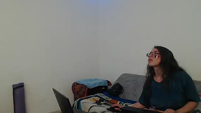 CoreAlejito online show from June 2026 07:49:01 PM