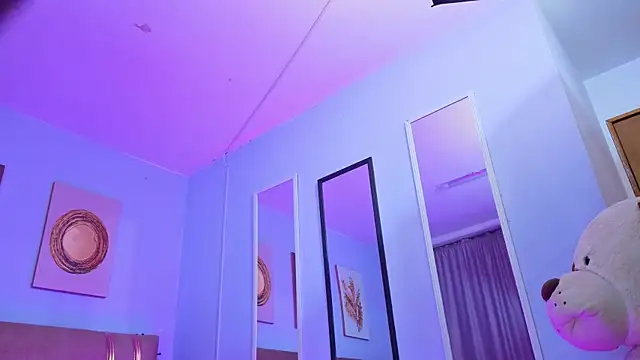 sarah cruzz  online show from March 2026 12:39:01 AM