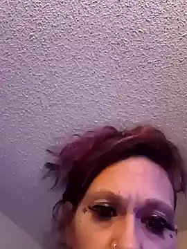 renegade vyxxen online show from February 2026 08:25:01 PM