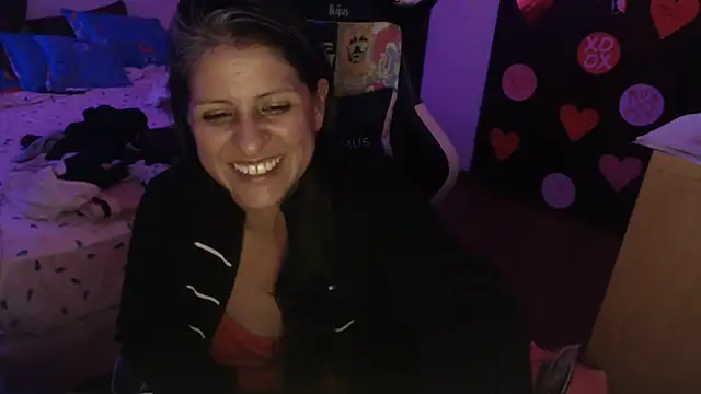 Snapshot of LucifernandaSw chatting on March 2026 11:03:01 AM LucifernandaSw online show from March 2026 11:03:01 AM