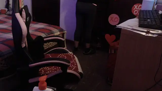 Snapshot of LucifernandaSw chatting on March 2026 03:00:02 AM LucifernandaSw online show from March 2026 03:00:02 AM