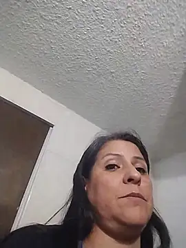 Snapshot of LucifernandaSw chatting on April 2026 02:49:01 AM LucifernandaSw online show from April 2026 02:49:01 AM