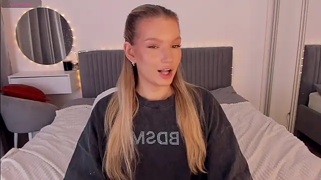 CassieRayss online show from January 2026 12:29:02 PM