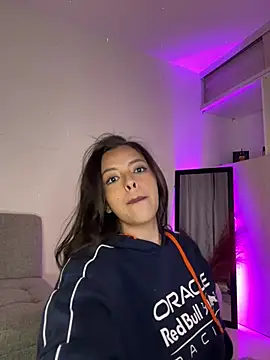 martina duque  online show from February 2025 10:39:02 AM