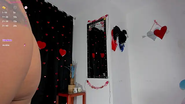 Snapshot of Lips_SaraSofia2 chatting on February 2025 01:14:02 AM Lips SaraSofia2 online show from February 2025 01:14:02 AM