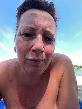 xsexycurvymilf online show from June 2026 09:45:02 AM