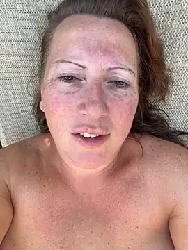 xsexycurvymilf online show from June 2026 07:35:02 AM