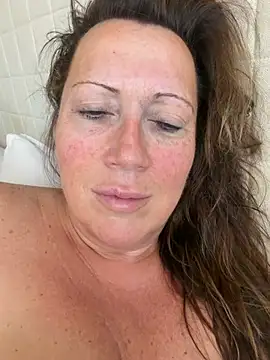 xsexycurvymilf online show from July 2026 07:28:02 AM