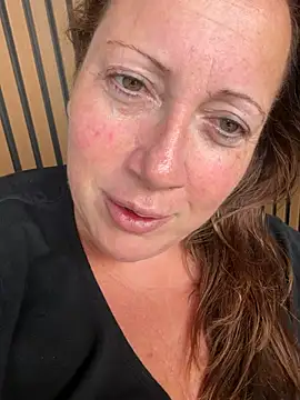xsexycurvymilf online show from August 2026 06:45:01 AM